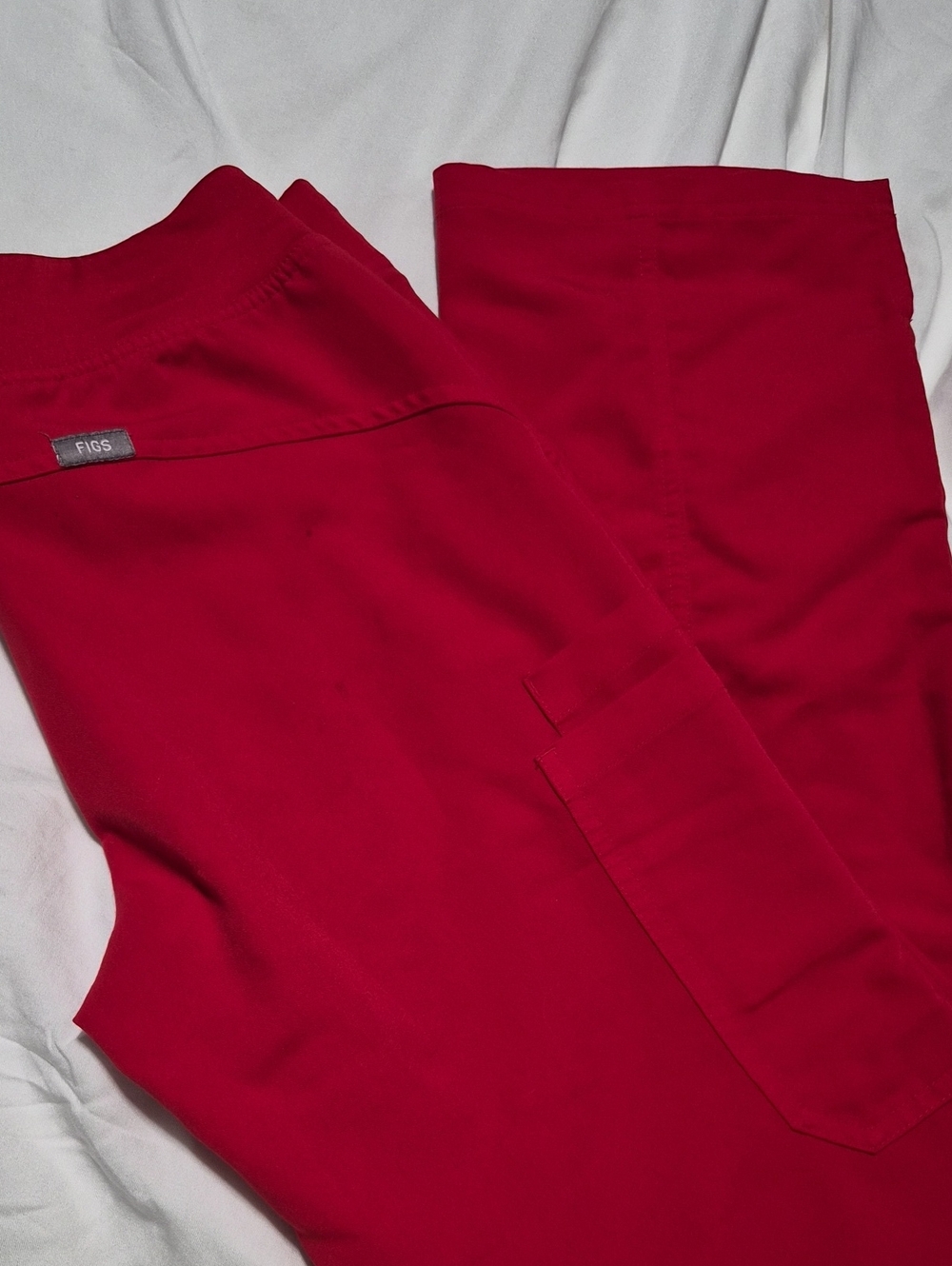 FIGS KADE IN WINNING RED-XS